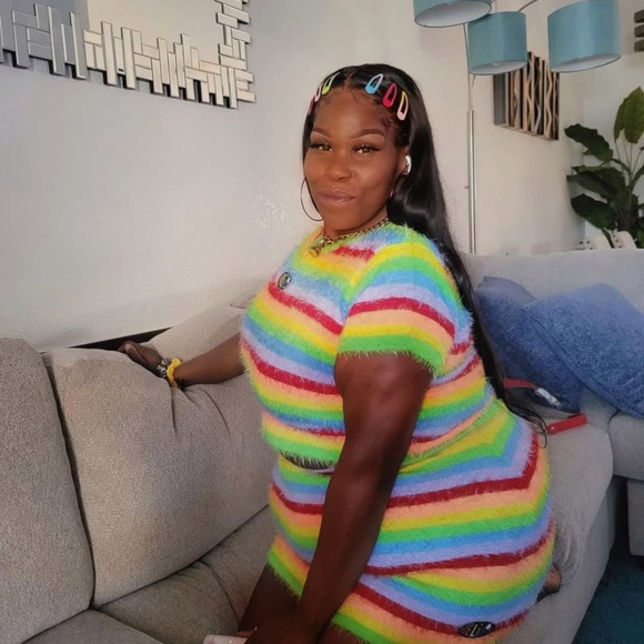 Meet your Posher, Zhatia - Picture 1 of 1